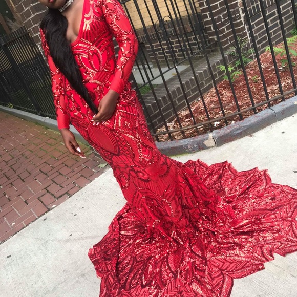 Prom dress - Picture 2 of 2